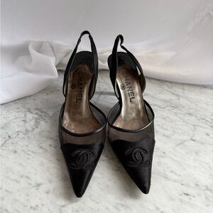CHANEL Black Mesh Pointed Heels 35.5 5.5